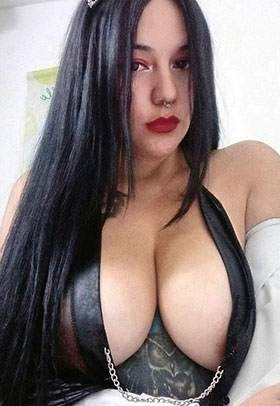 PAULA Acompañante con 100 o mas de lolas